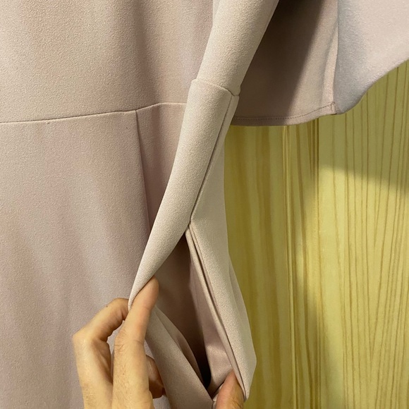 Badgley & Mischka jumpsuit new without tags. Size 4 - Picture 5 of 6